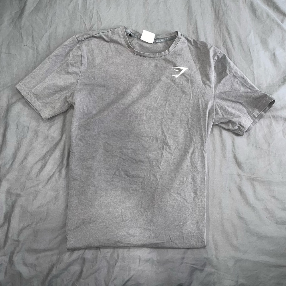 gymshark critical tee (s)